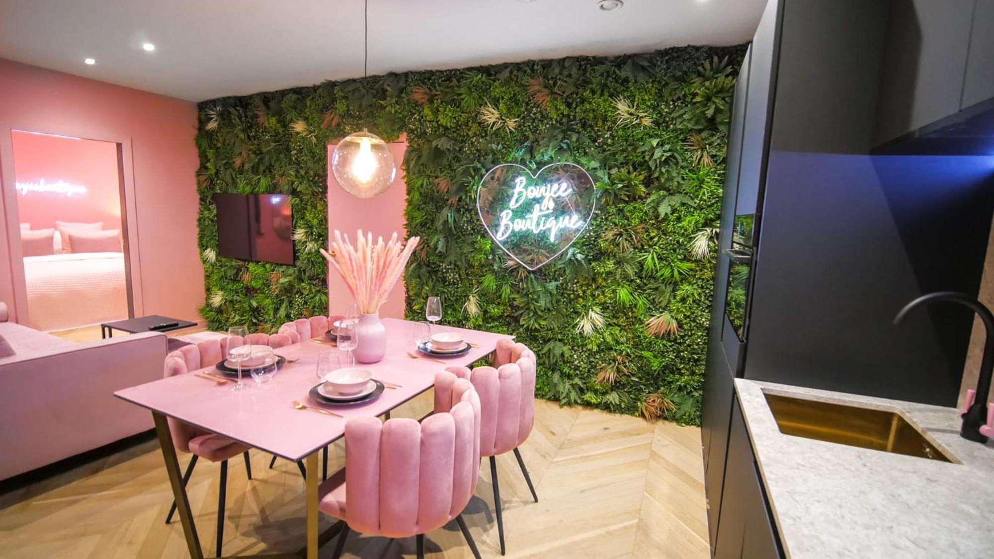 Boujee By The Heim Residences マンチェスター エクステリア 写真