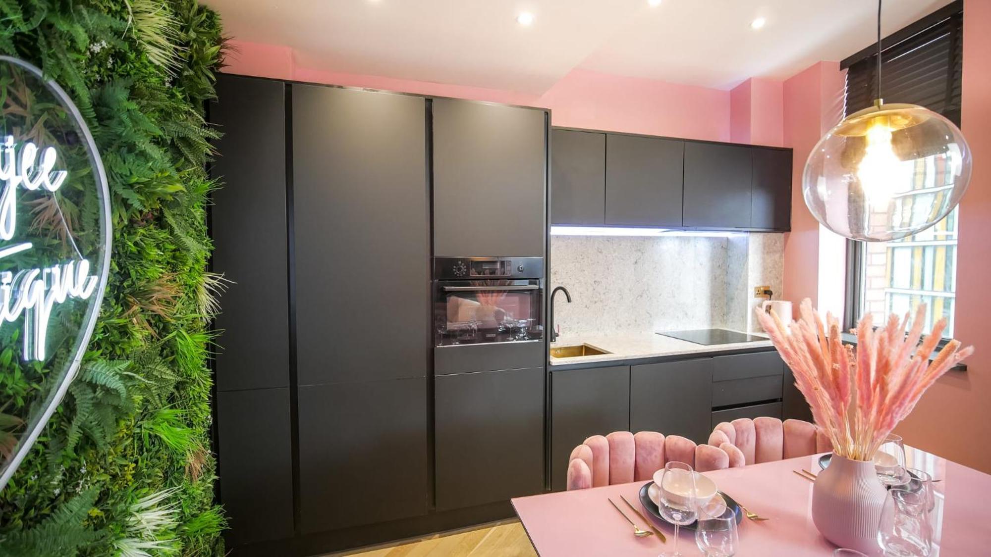 Boujee By The Heim Residences マンチェスター エクステリア 写真